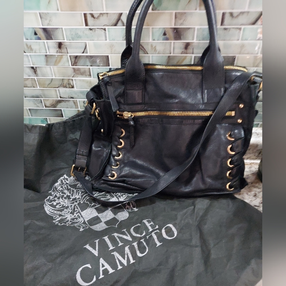 Vince Camuto Purse Shoulder Bag Hobo Like New Black Gold with Dustbag